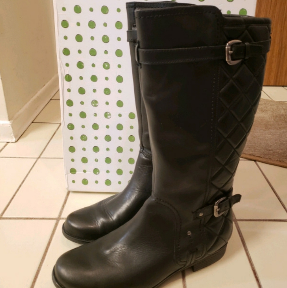 Earthies Leather Boots